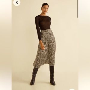 Mango leopard print midi skirt XS